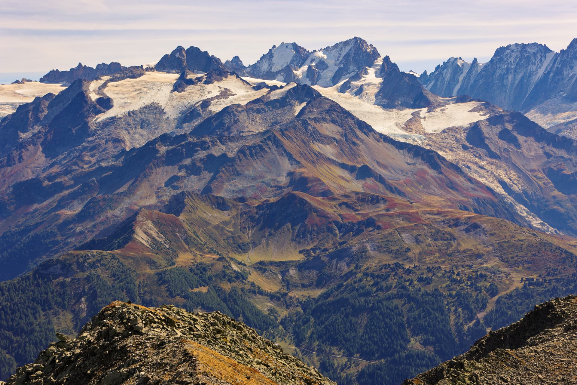 Gletscher und Felsgrate der französischen Alpen vom Bel Oiseau
