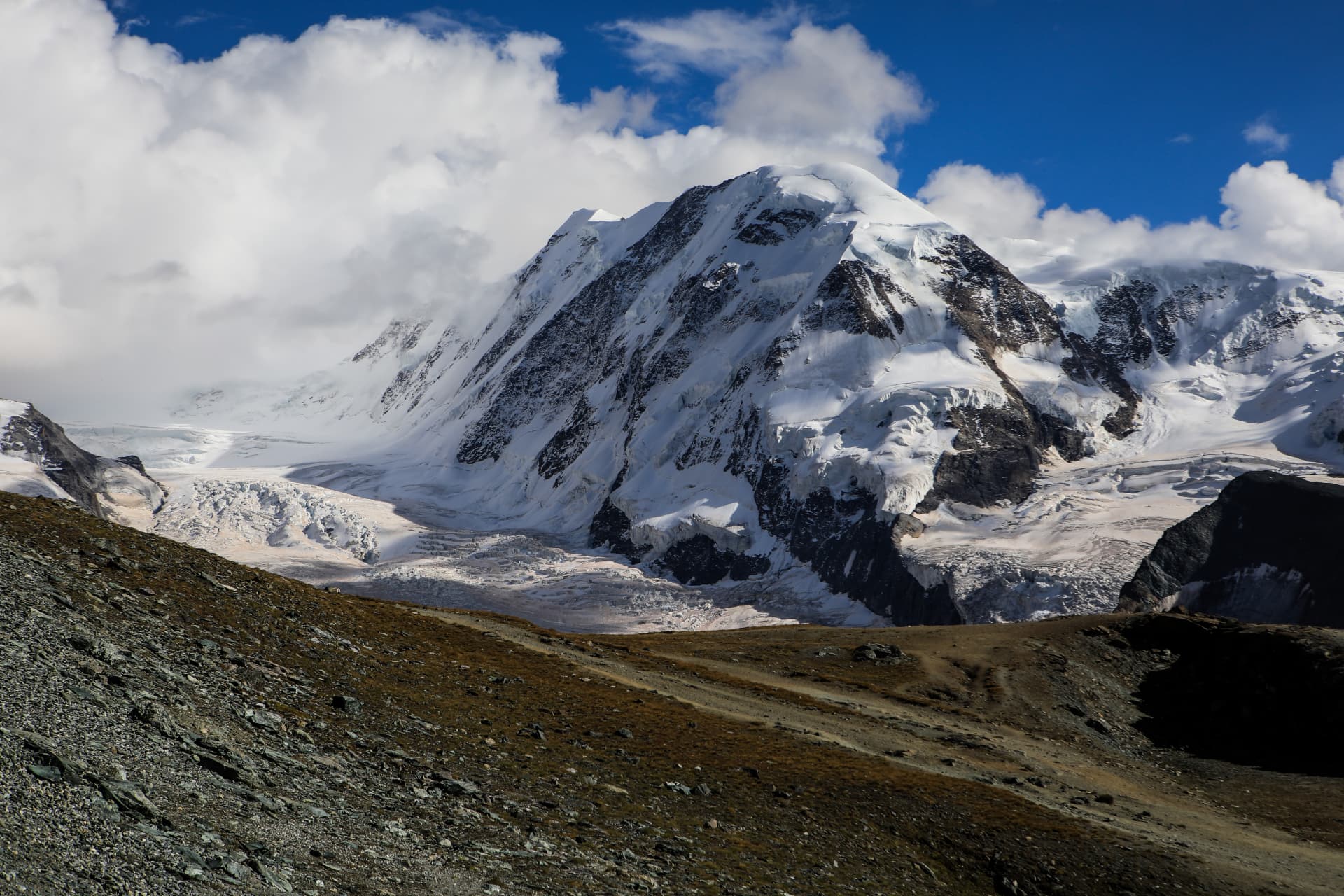 Liskamm und Gletscher vom Gornergrat aus gesehen