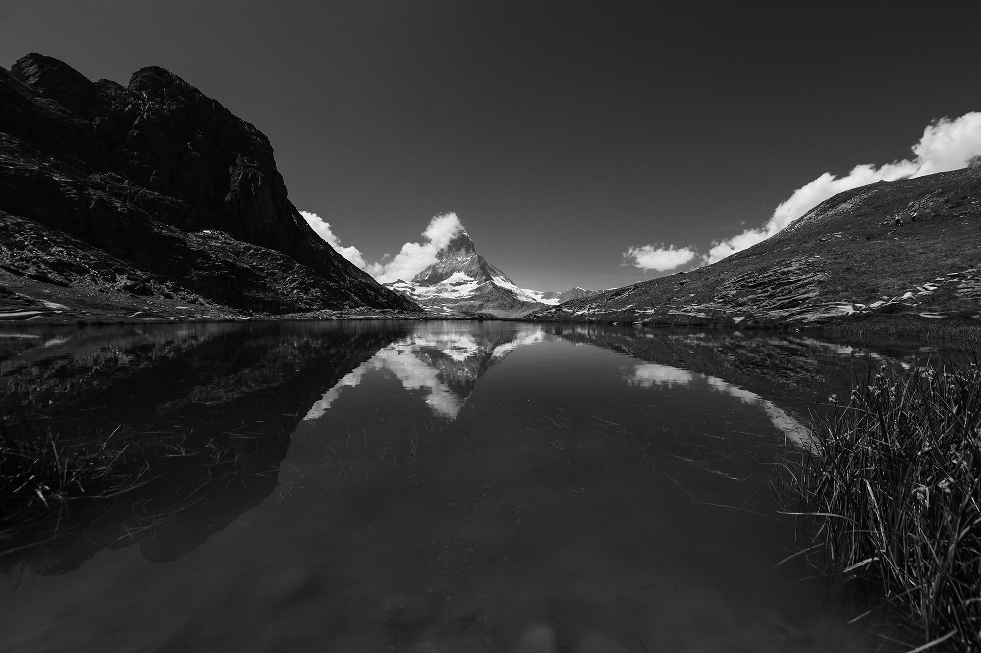 Spiegelung des Matterhorns im Riffelsee